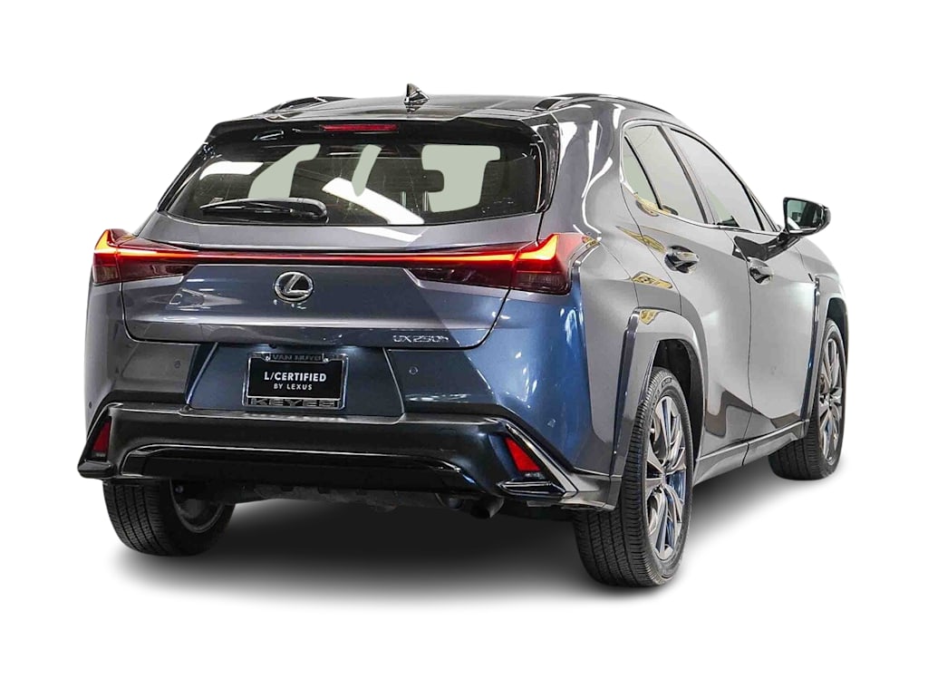 Thumbnail: 2024 Lexus UX - 19