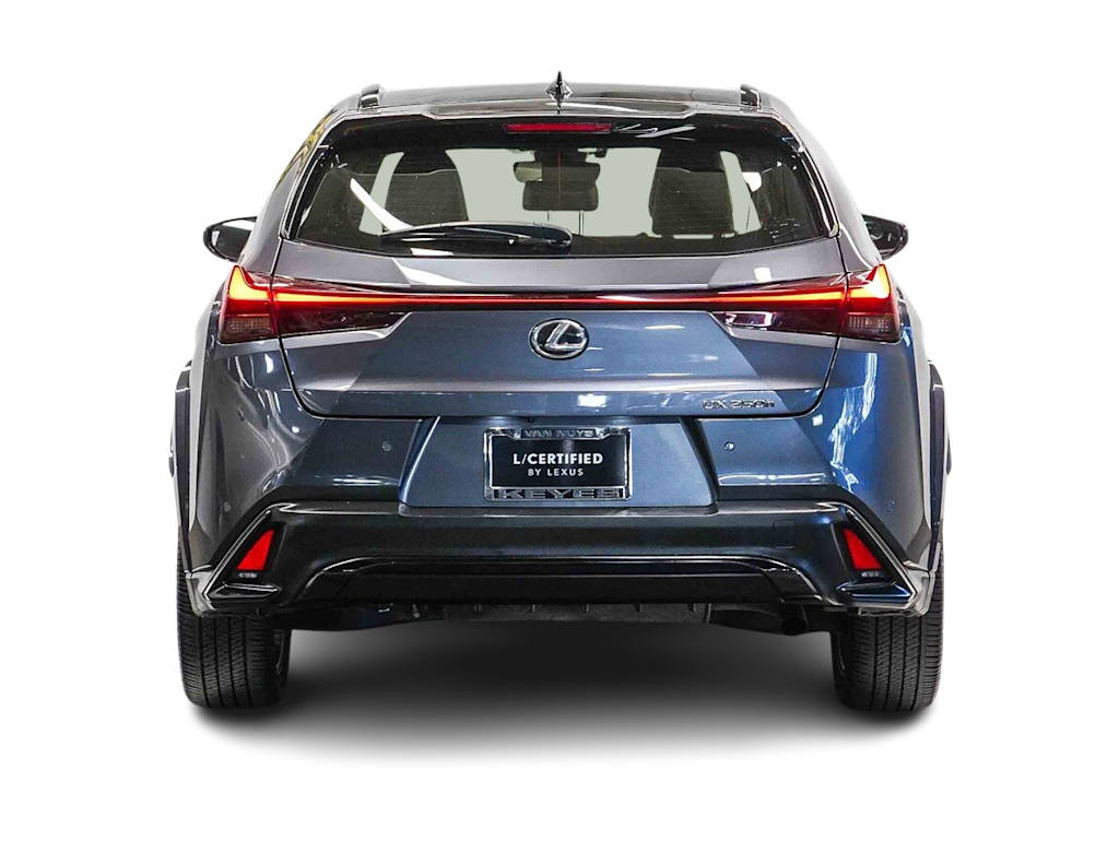 Thumbnail: 2024 Lexus UX - 4