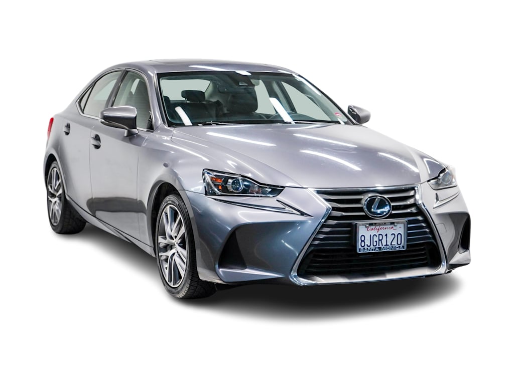 2019 Lexus IS 300 17