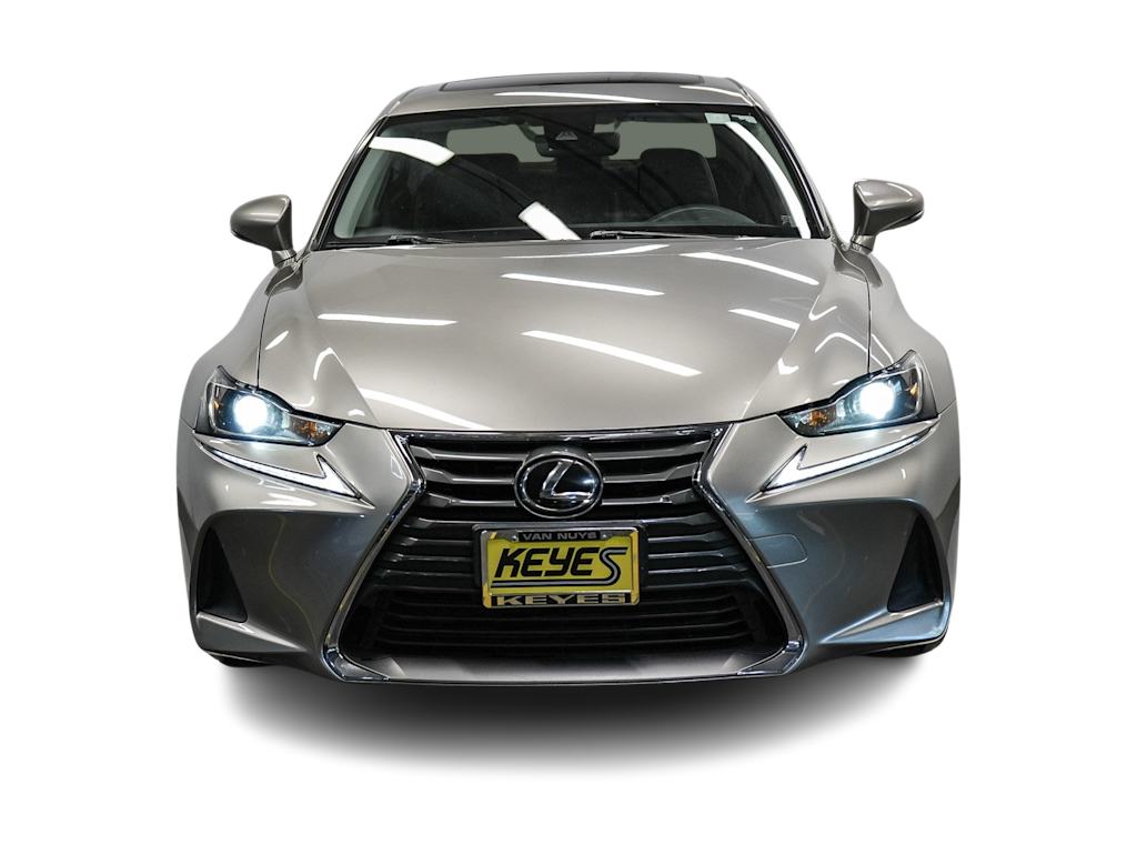 Thumbnail: 2017 Lexus IS - 5