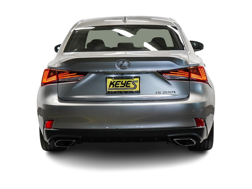 Thumbnail: 2017 Lexus IS - 4