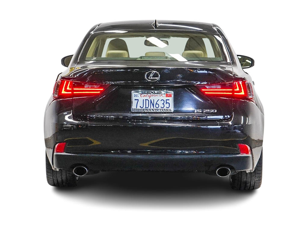 Thumbnail: 2015 Lexus IS - 4