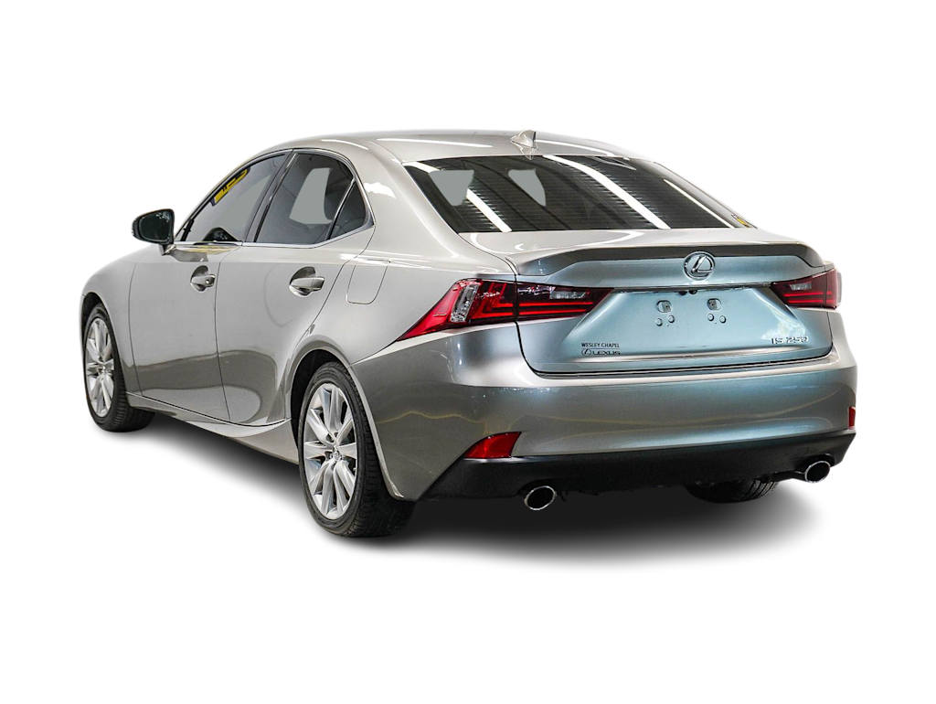 Thumbnail: 2015 Lexus IS - 3