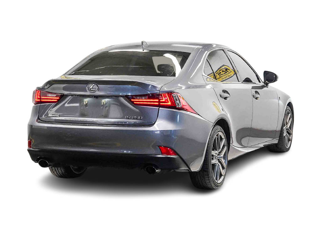 Thumbnail: 2015 Lexus IS - 18