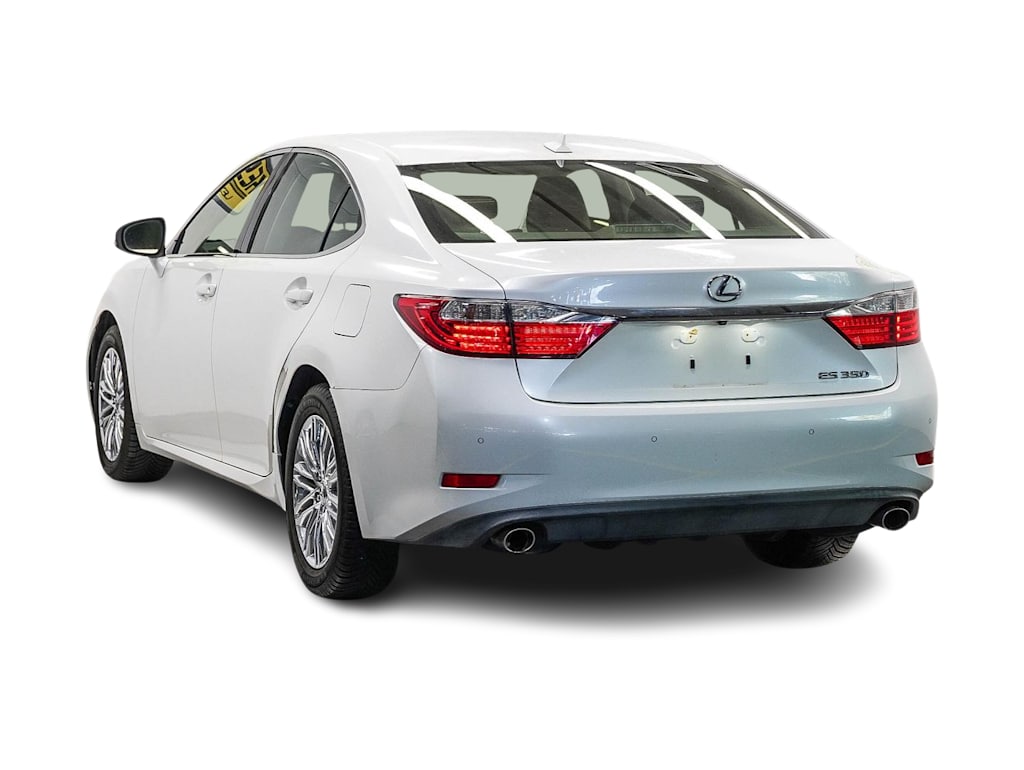 Thumbnail: 2013 Lexus ES - 3