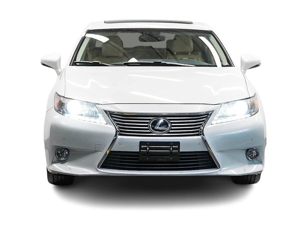 Thumbnail: 2013 Lexus ES - 20
