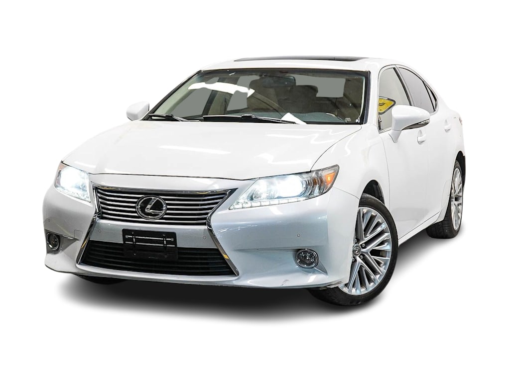 Thumbnail: 2013 Lexus ES - 4