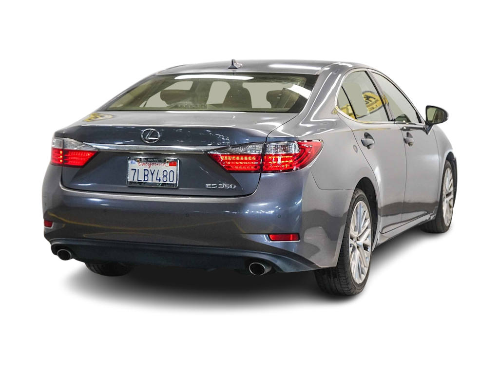 Thumbnail: 2013 Lexus ES - 19