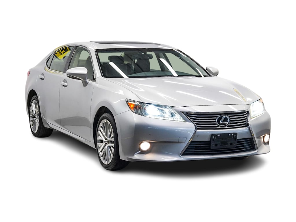 Thumbnail: 2013 Lexus ES - 20