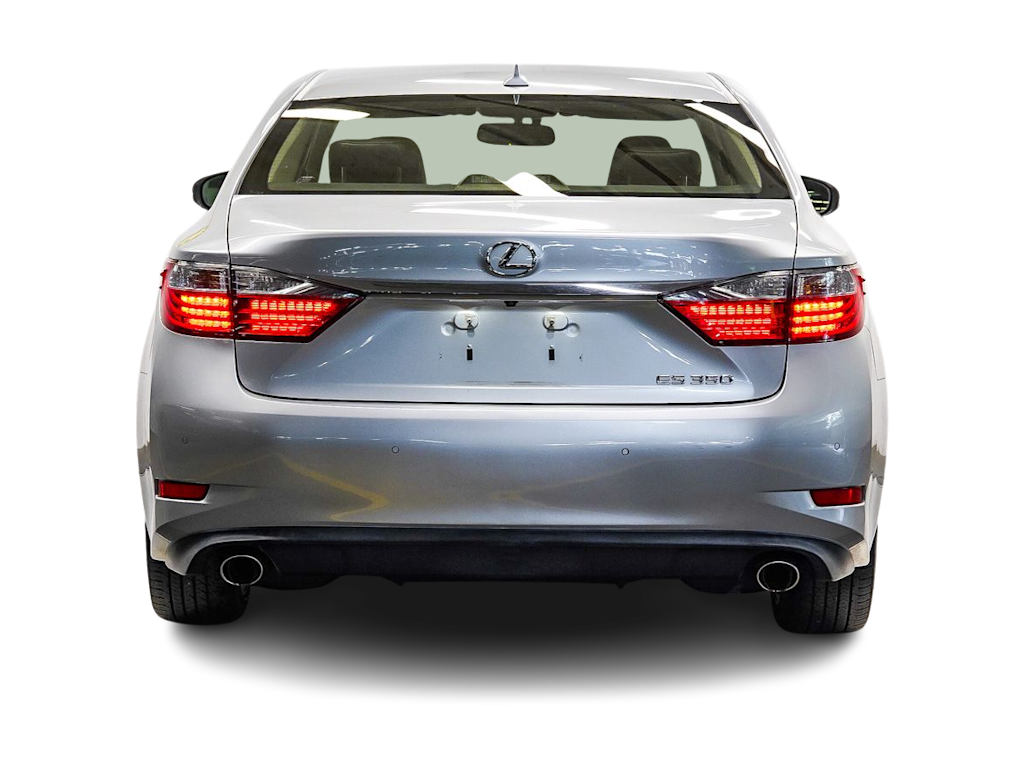 Thumbnail: 2013 Lexus ES - 4