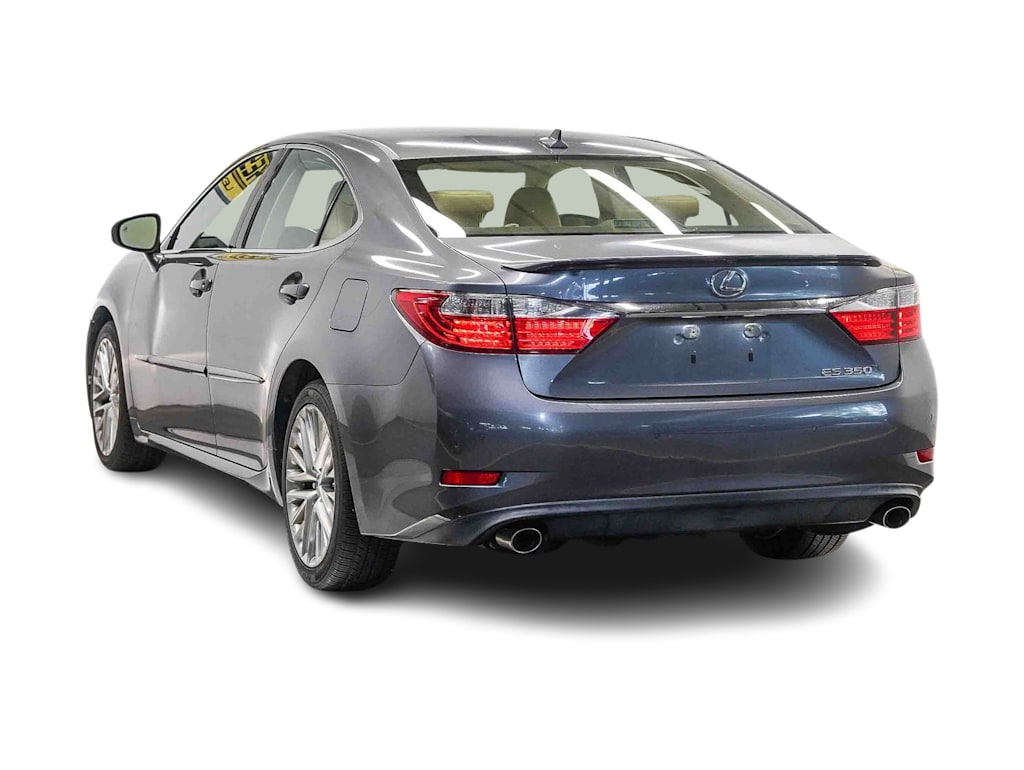 Thumbnail: 2013 Lexus ES - 3