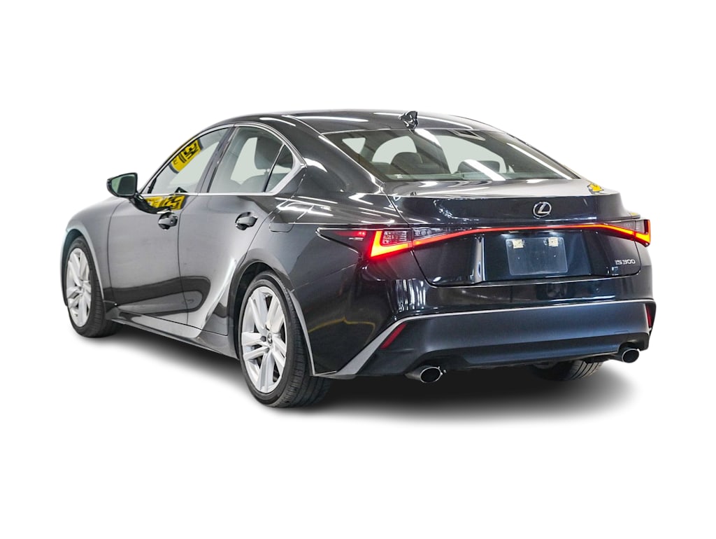 Thumbnail: 2021 Lexus IS - 3