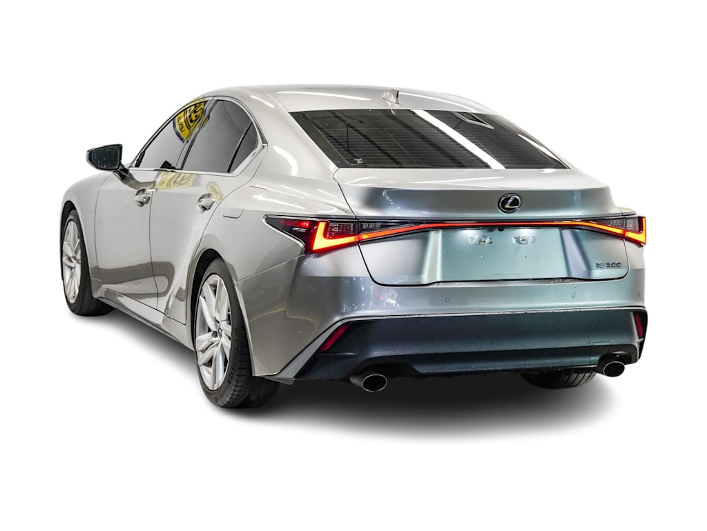 Thumbnail: 2021 Lexus IS - 3