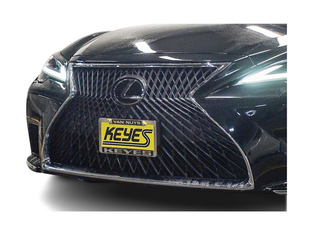 Thumbnail: 2022 Lexus LS - 22