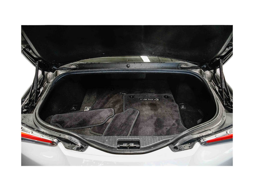 Thumbnail: 2018 Lexus LC - 16