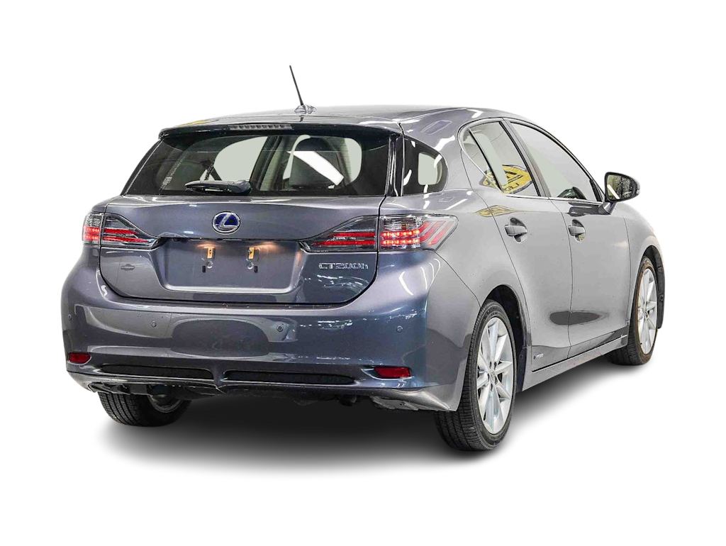 Thumbnail: 2013 Lexus CT - 17