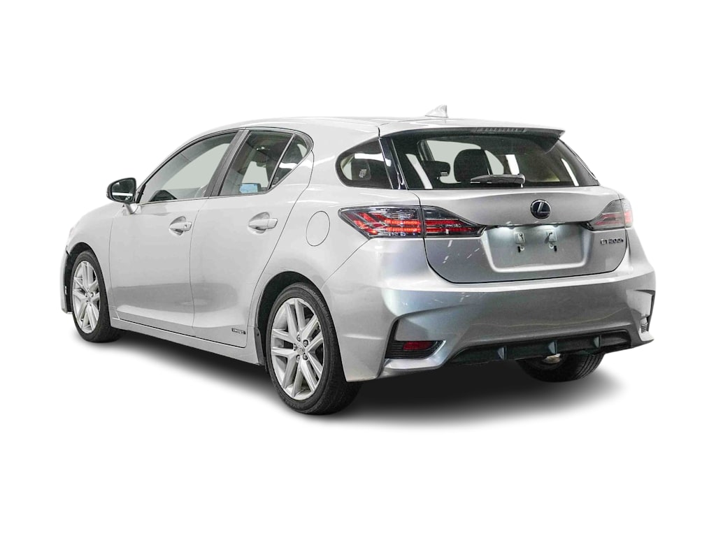 Thumbnail: 2015 Lexus CT - 3