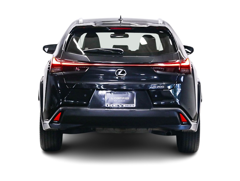 2022 Lexus UX 200 4