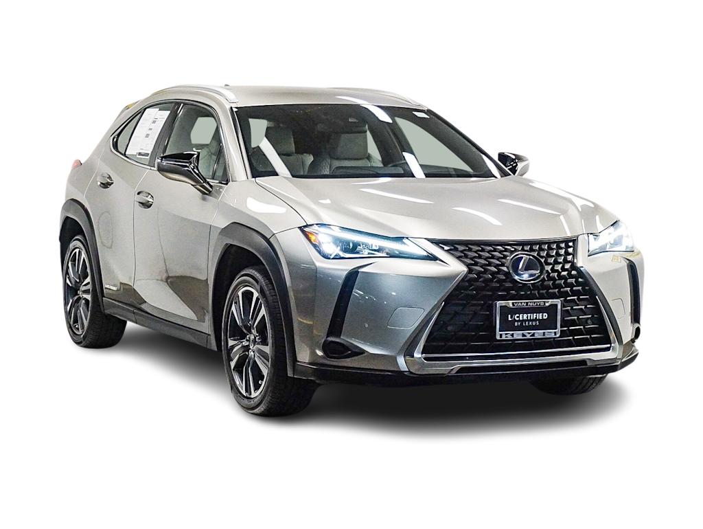 Thumbnail: 2022 Lexus UX - 19