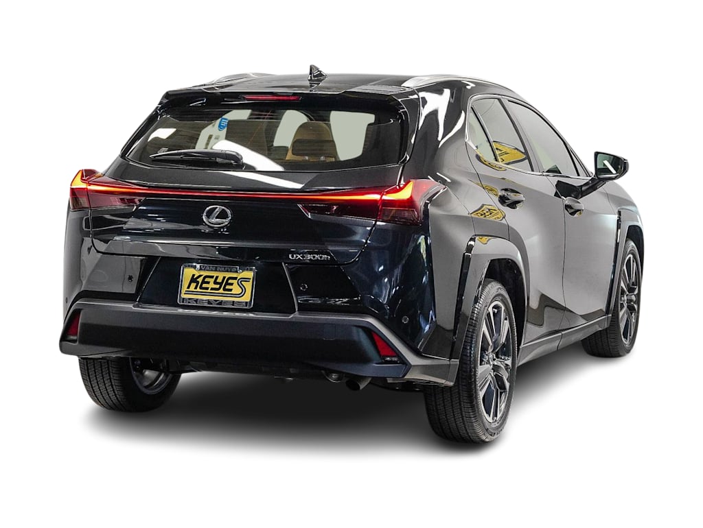 Thumbnail: 2026 Lexus UX - 18