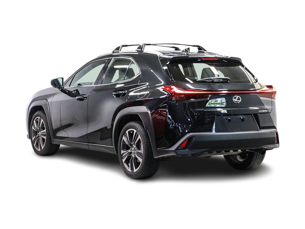 Thumbnail: 2025 Lexus UX - 3