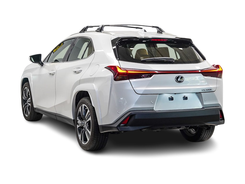 Thumbnail: 2025 Lexus UX - 3