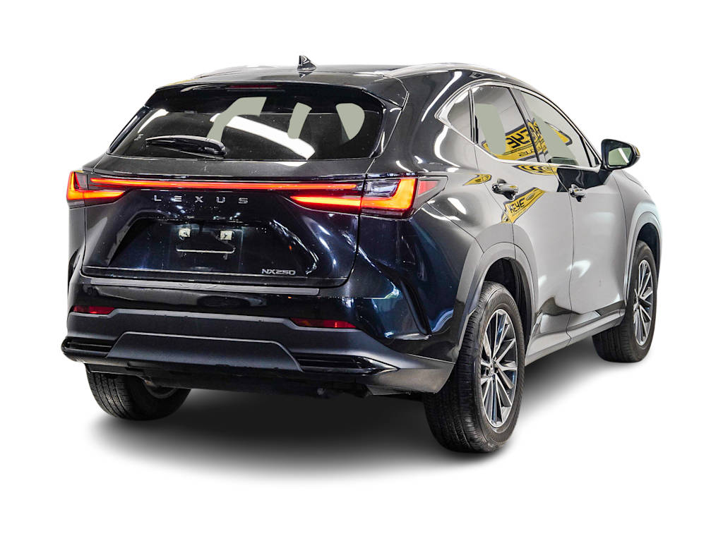 Thumbnail: 2024 Lexus ES - 16