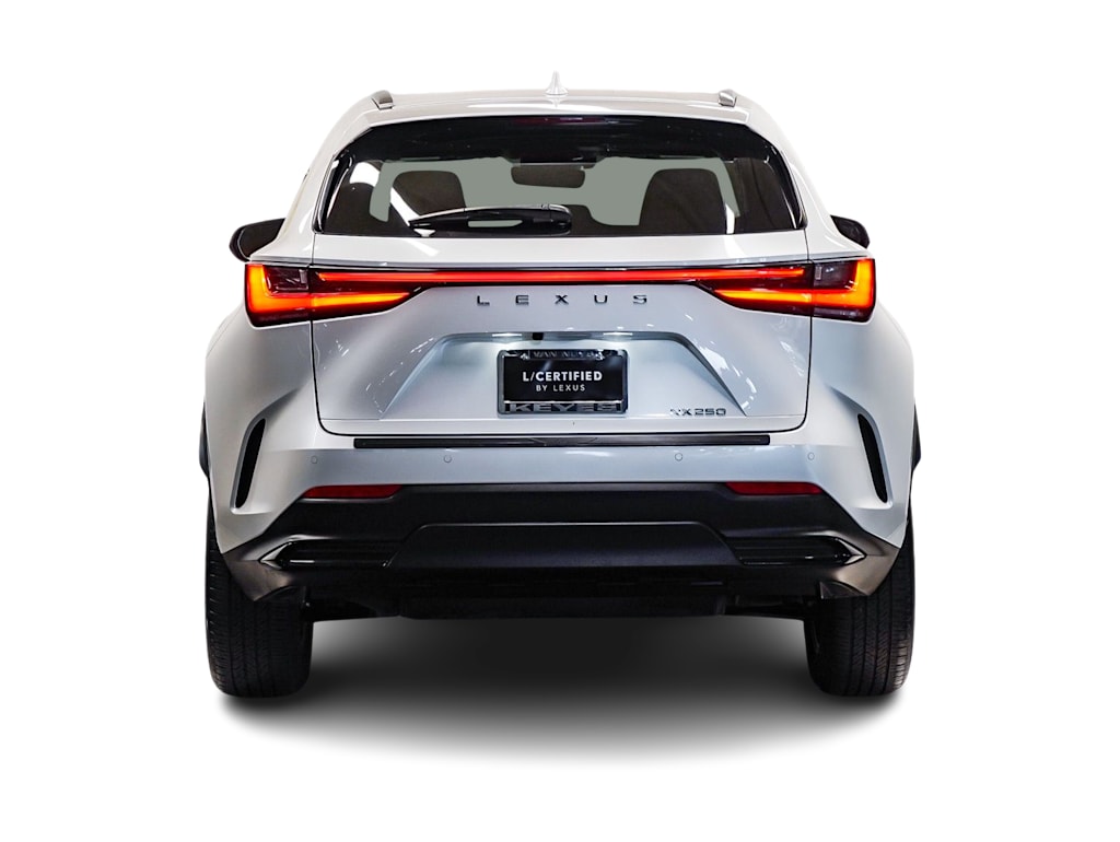 Thumbnail: 2025 Lexus ES - 4