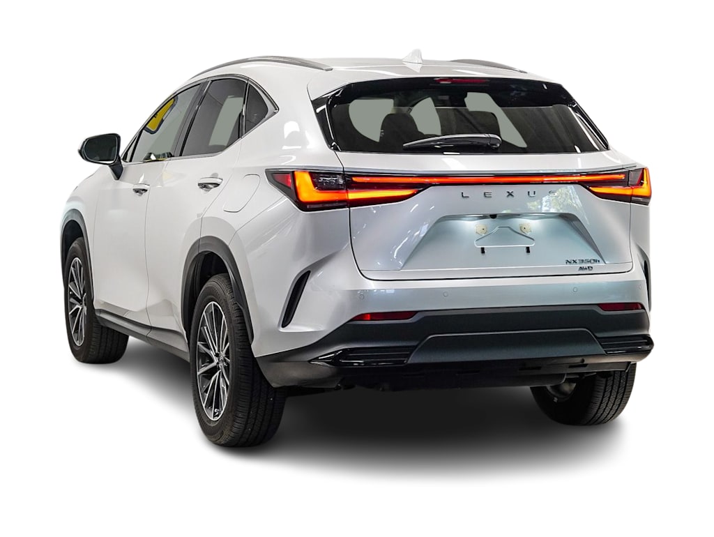 Thumbnail: 2024 Lexus ES - 3