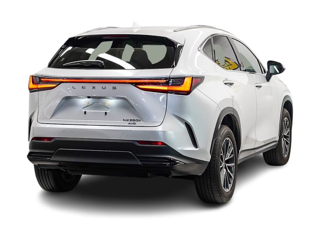 Thumbnail: 2024 Lexus ES - 18