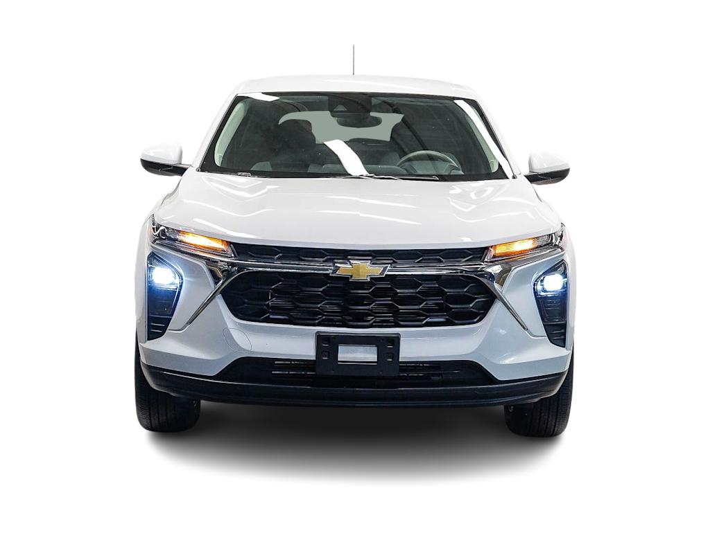 Thumbnail: 2024 Chevrolet Trax - 19
