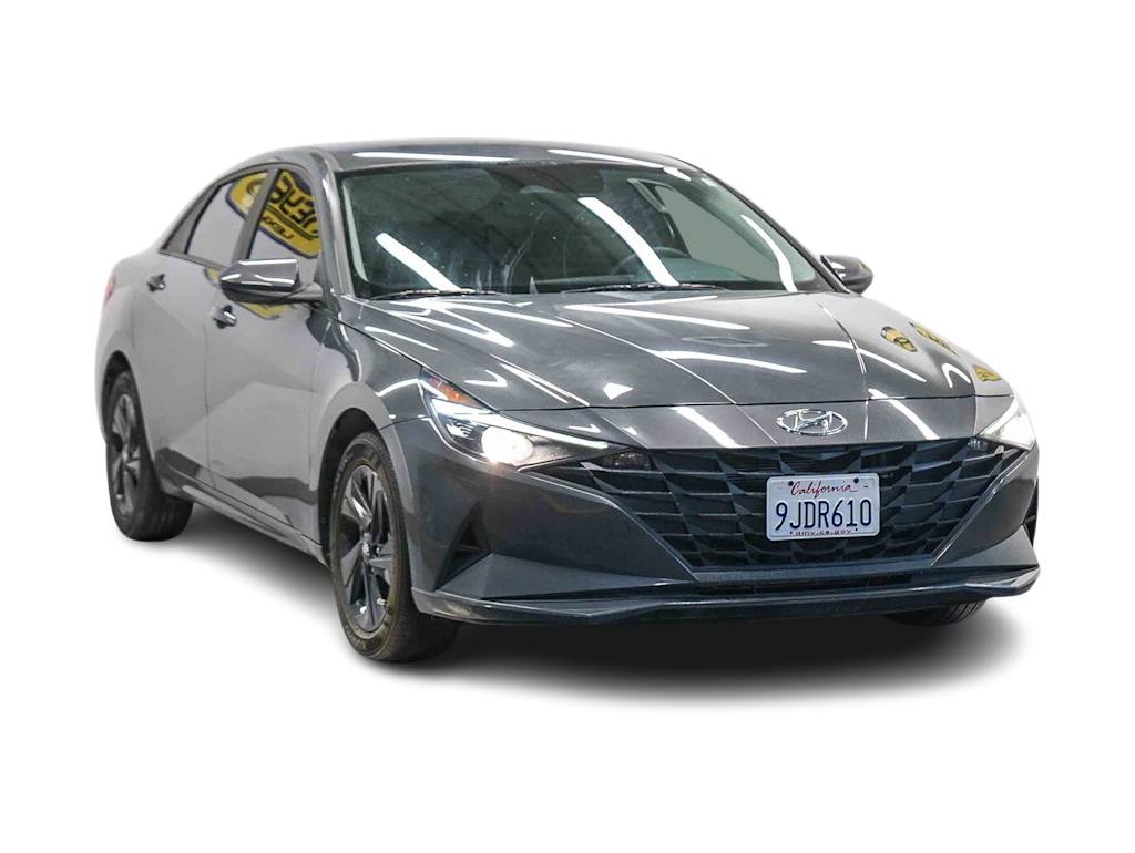 Thumbnail: 2023 Hyundai Elantra - 5