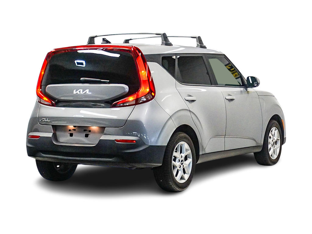 Thumbnail: 2022 Kia Soul - 16