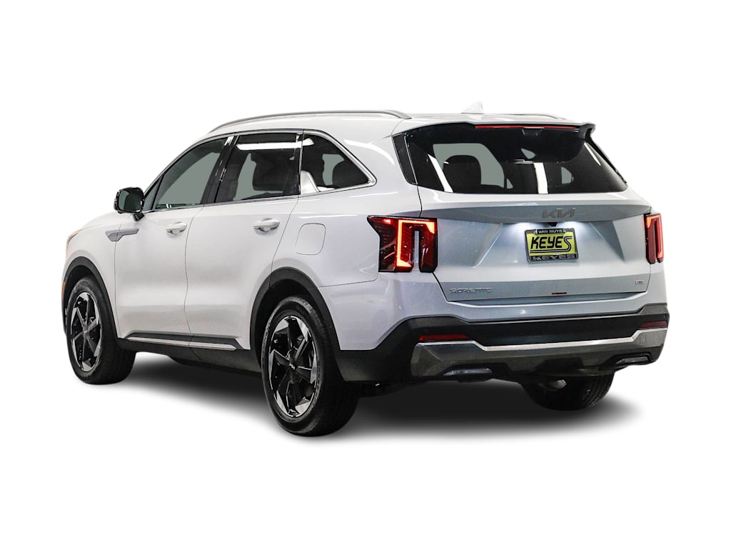 Thumbnail: 2025 Kia Sorento - 3