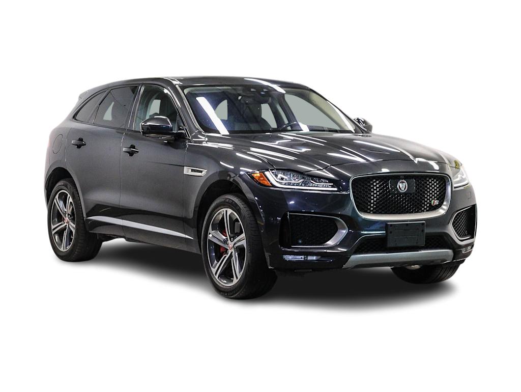 Thumbnail: 2017 Jaguar F-Pace - 16