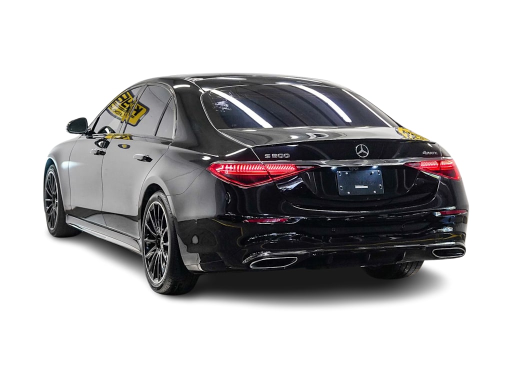Thumbnail: 2023 Mercedes-Benz S-Class - 3