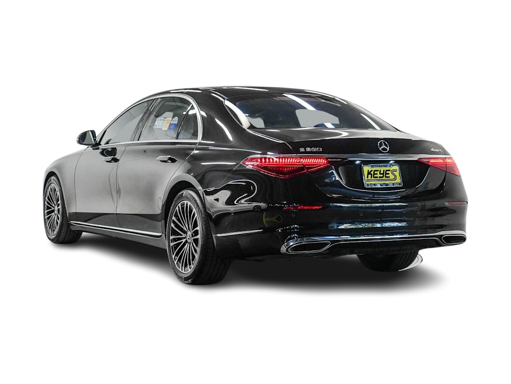 Thumbnail: 2022 Mercedes-Benz S-Class - 3