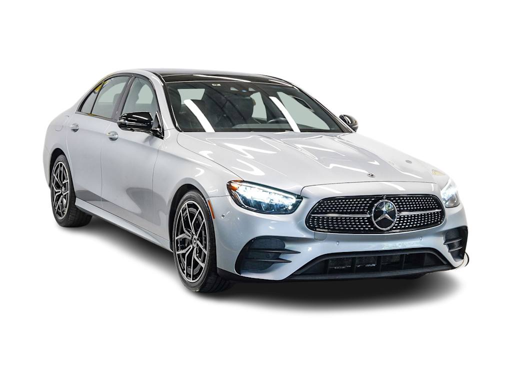 Thumbnail: 2022 Mercedes-Benz E-Class - 17