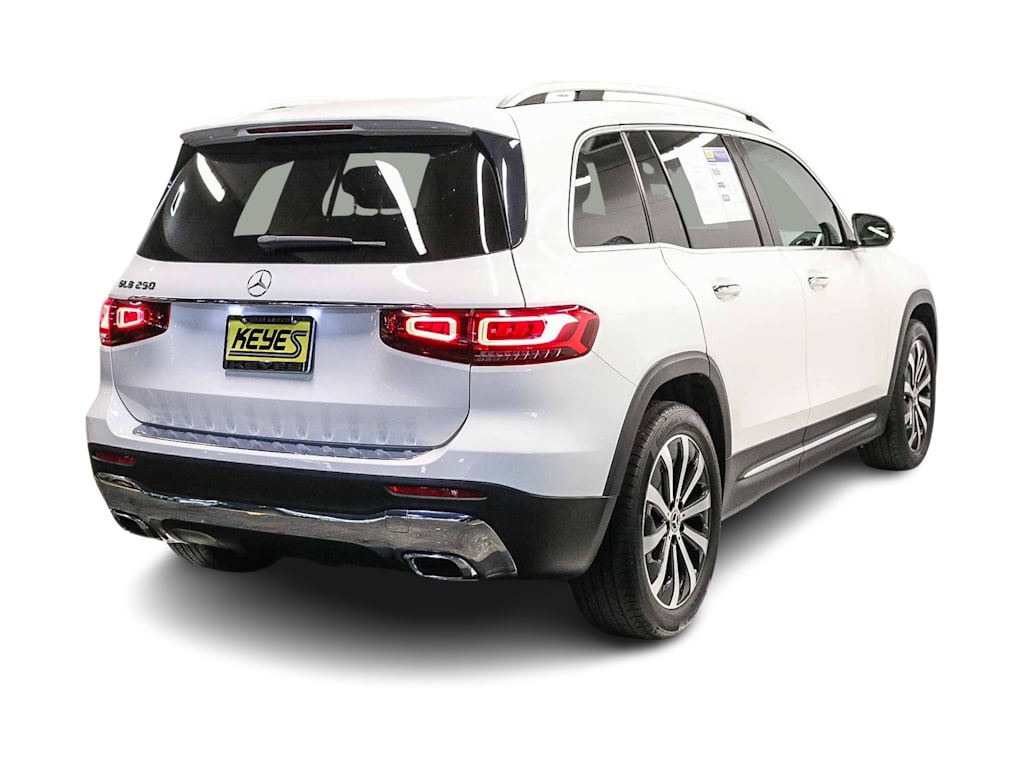 Thumbnail: 2021 Mercedes-Benz GLB - 19