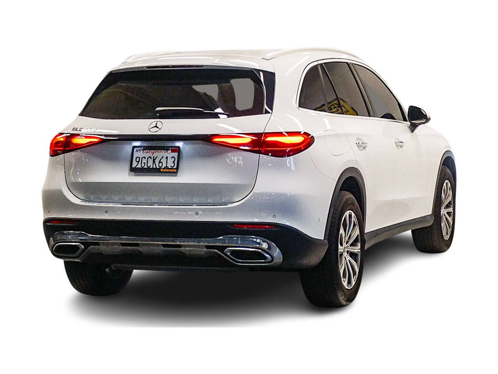 Thumbnail: 2023 Mercedes-Benz GLC - 16