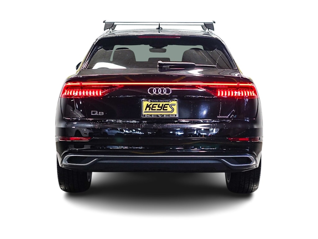 Thumbnail: 2022 Audi Q8 - 4