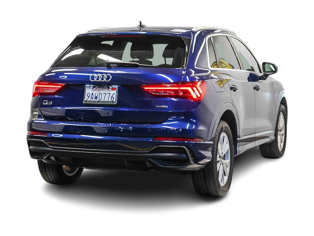 Thumbnail: 2022 Audi Q3 - 20