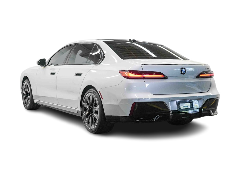 Thumbnail: 2025 BMW 7 Series - 3