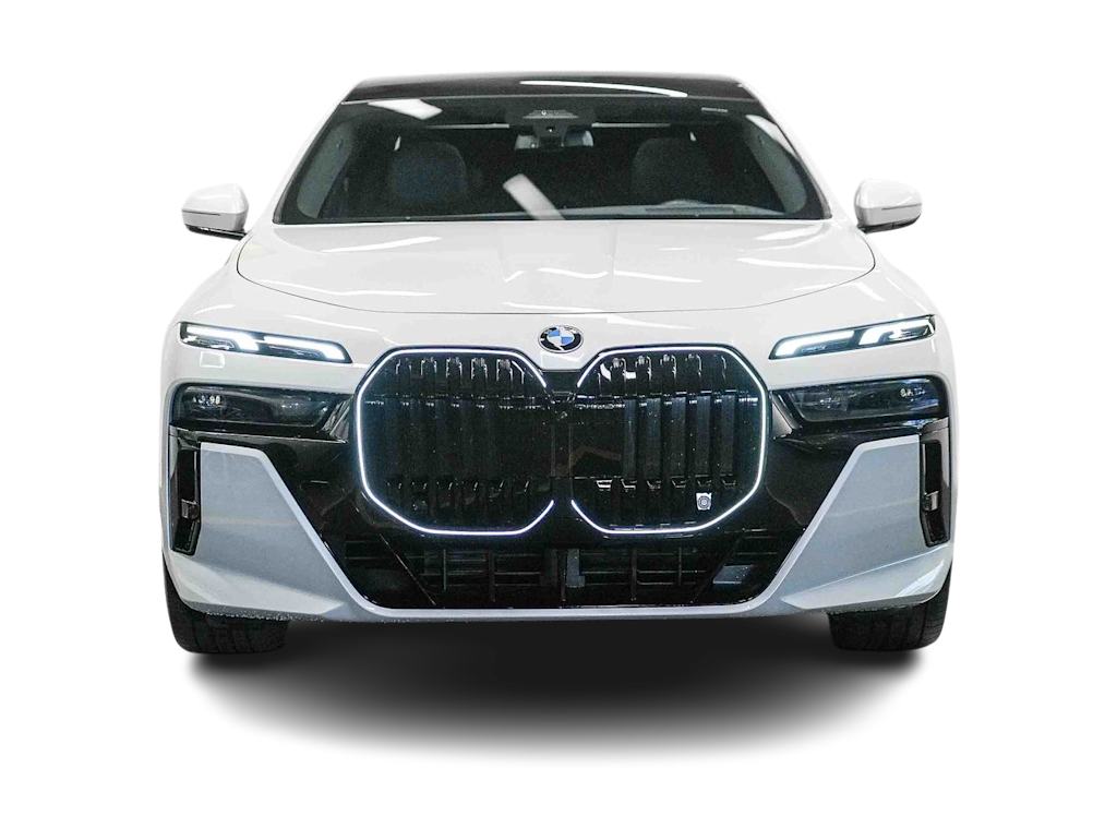 Thumbnail: 2025 BMW 7 Series - 18
