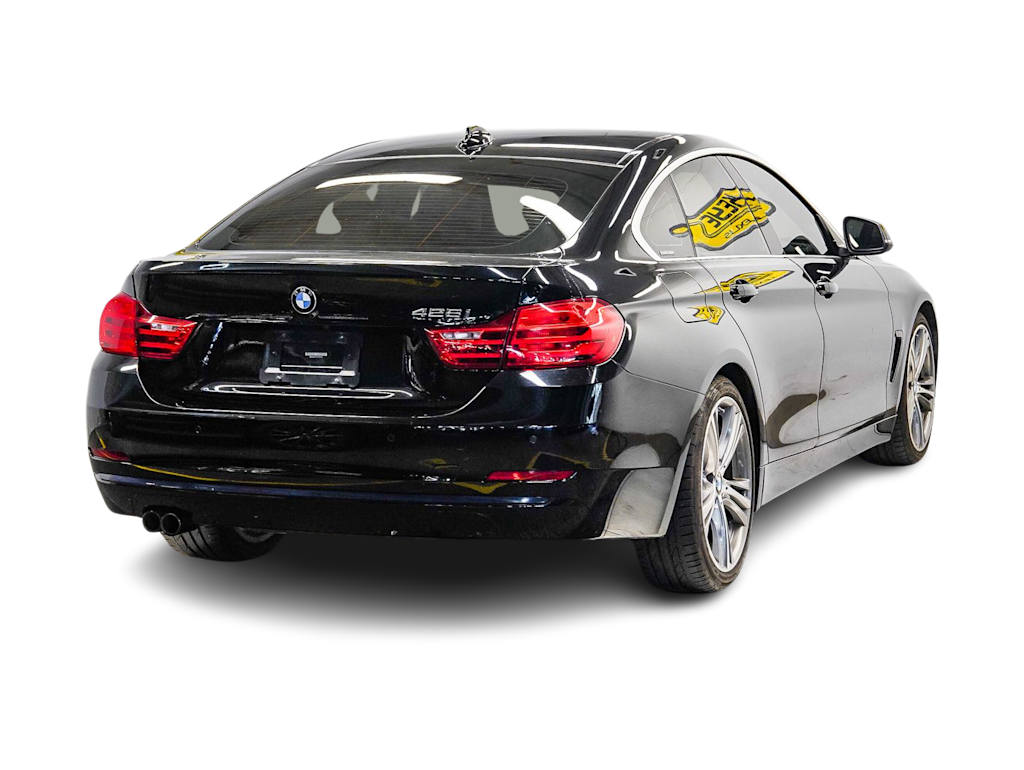 Thumbnail: 2016 BMW 4 Series - 18