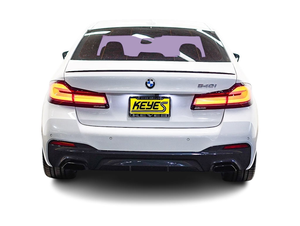 Thumbnail: 2023 BMW 5 Series - 4