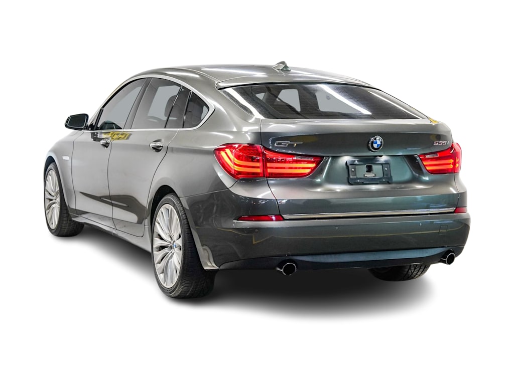 Thumbnail: 2017 BMW 5 Series - 3
