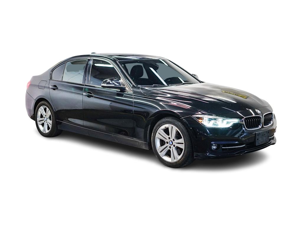 Thumbnail: 2016 BMW 3 Series - 18