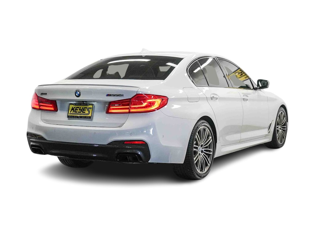 Thumbnail: 2018 BMW 5 Series - 18