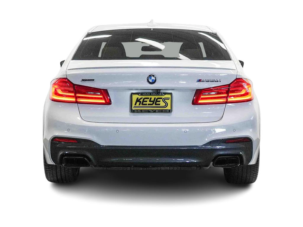 Thumbnail: 2018 BMW 5 Series - 4